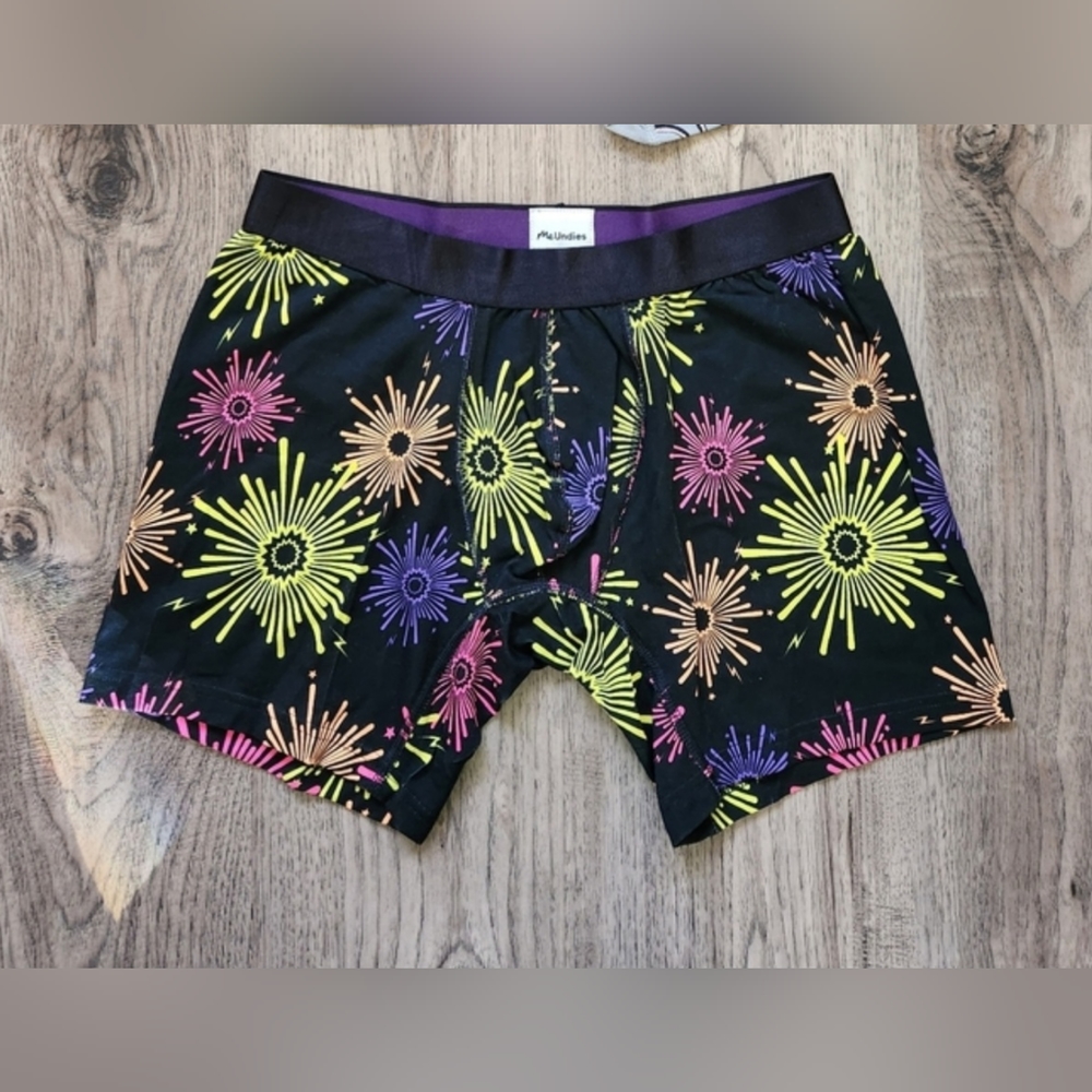 New Mens or Boys (MeUndies) Fantastic Boxer Briefs Underwear Adult Sz. Medium